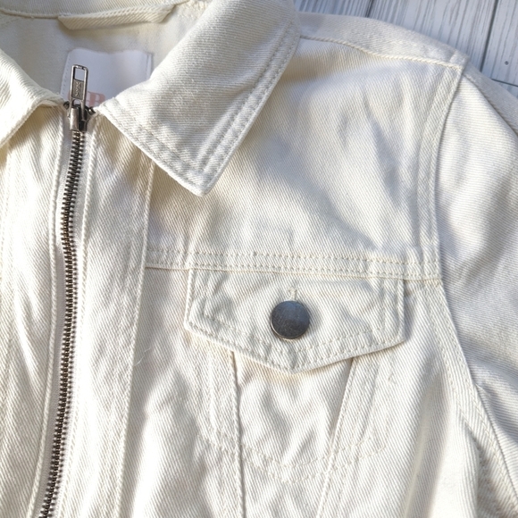 Gianni Bini Fitted Denim Jacket in Off White Size Large - Picture 6 of 11